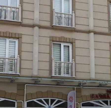 Garra Hotel 3*